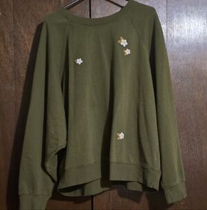 Old Navy SoComfy Oversized Raglan Sweatshirt Avocado Oil/Flowers